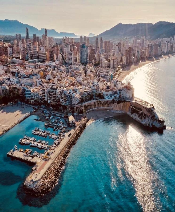 Sunset Waves Benidorm Sea View Apartment ภายนอก รูปภาพ