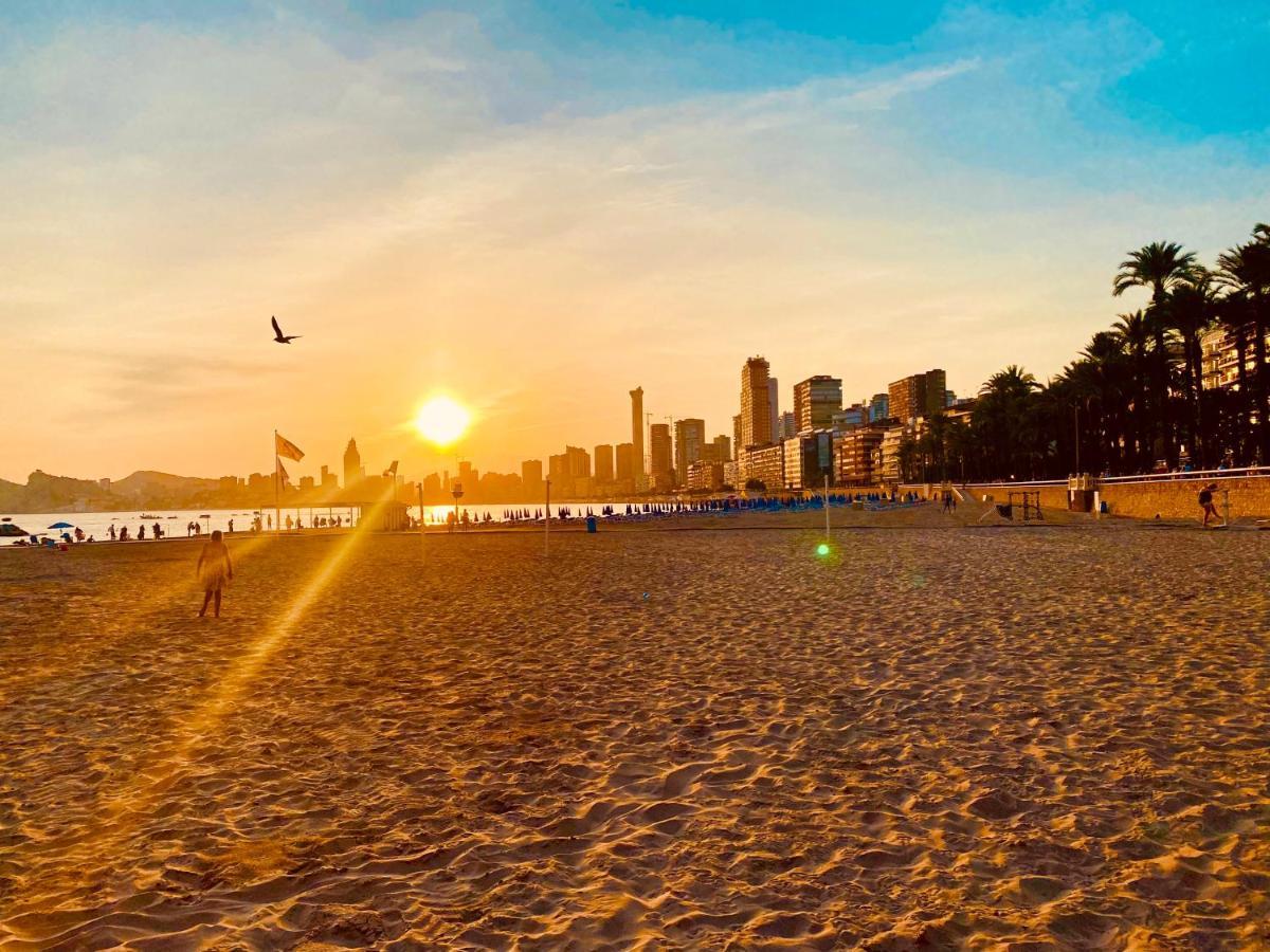 Sunset Waves Benidorm Sea View Apartment ภายนอก รูปภาพ